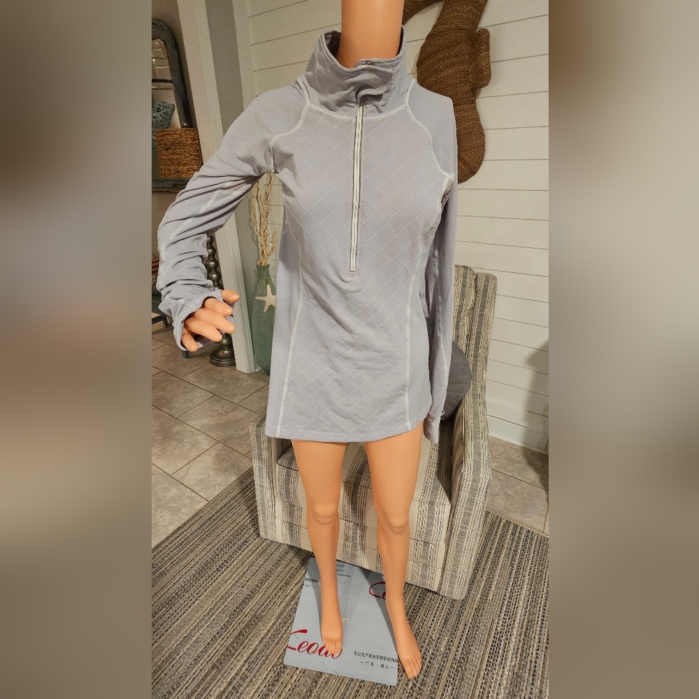 Lululemon Pullover